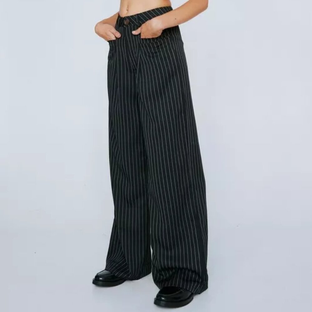 NWT Nasty Gal Pinstripe Wide Leg Trousers 14 (Fits like size 12)